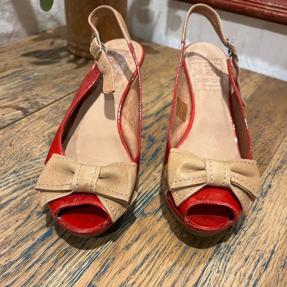 ❤️ WONDERS RED SLINGBACK HEELS WITH BOW - SIZE 38 - 100% LEATHER - Picture 10 of 15